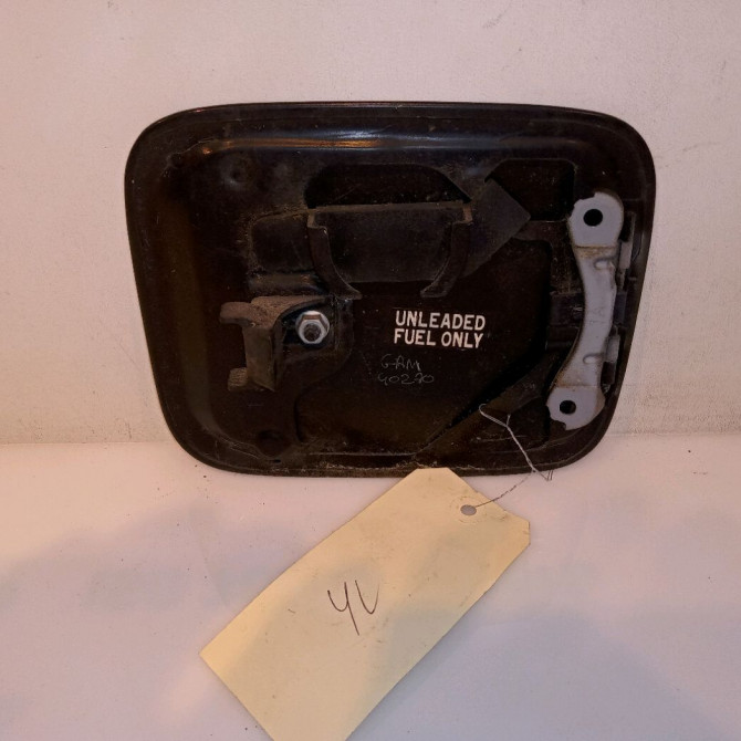 Volet de trappe carburant occasion TOYOTA RAV4 I Phase 2 11-1997->07-2000 7735042010 2