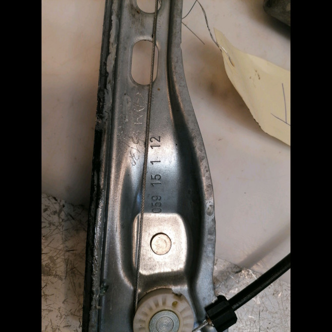 Mecanisme + moteur lève-glace avant droit occasion CITROEN C1 II B001019580 4