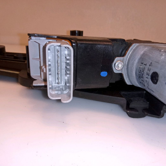 Mecanisme + moteur lève-glace avant droit occasion CITROEN DS3 9828130680 3