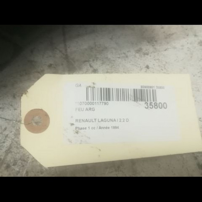 Feu arrière gauche occasion RENAULT LAGUNA I Phase 1 01-1994->04-1998 2.2 D 7701038275 3