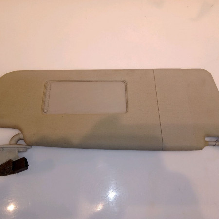 Pare-soleil droit occasion VOLKSWAGEN GOLF IV GOLF IV Phase 1 1998-01-01->2005-06-30 1.9 TDI 90ch 3B0857552AK2F4