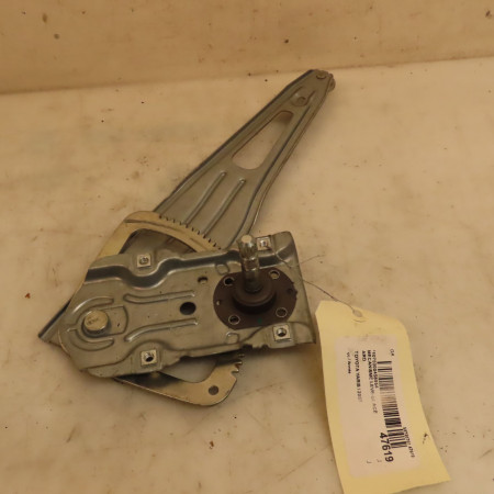 Mecanisme leve-glace arrière droit occasion TOYOTA YARIS I 698300D120