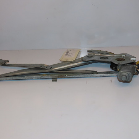 Mecanisme + moteur lève-glace avant droit occasion SUZUKI IGNIS II Phase 1 09-2003->09-2009 1.5i 100ch 8340186G10