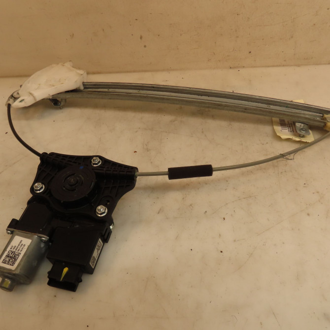 Mecanisme+moteur leve-glace avg occasion HYUNDAI I 10 II Phase 2 09-2016->... 82403K6010 2