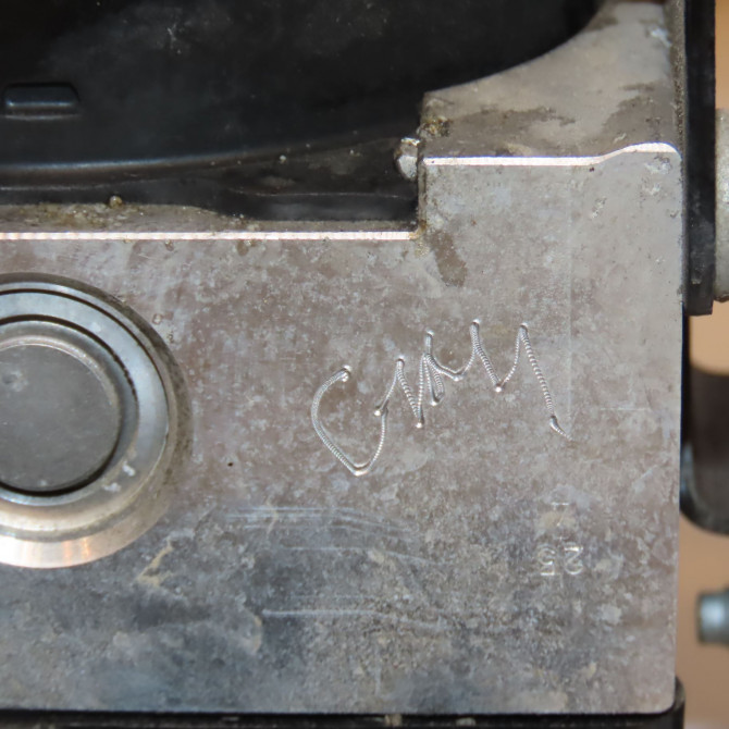 Unité hydraulique ABS occasion FORD FIESTA VI Phase 2 11-2012->... 2034845 4