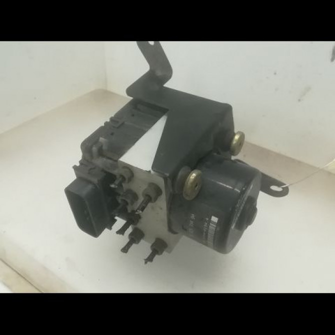 Unité hydraulique ABS occasion PEUGEOT 206 Phase 2 02-2003->02-2009 1.4i 75ch 454143 1