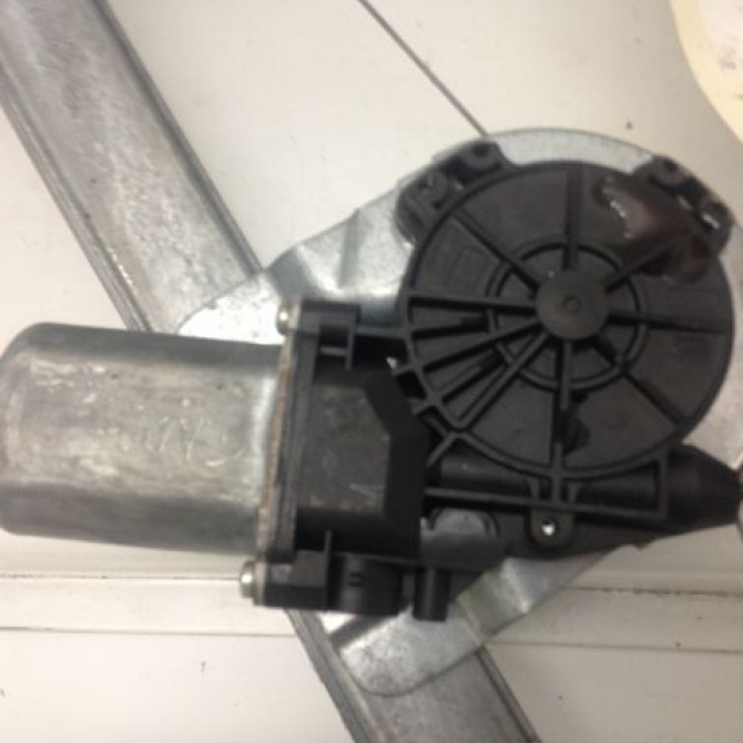 Mecanisme+moteur leve-glace avg occasion DACIA LOGAN I Phase 2 07-2008->12-2012 8200901099 2