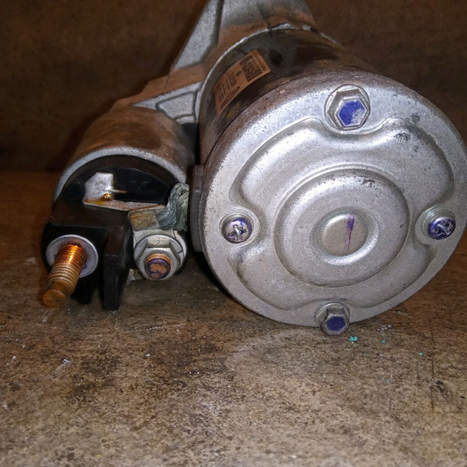 Démarreur occasion RENAULT CLIO III Phase 1 09-2005->03-2009 1.4i 16v 100ch 8200584847 2