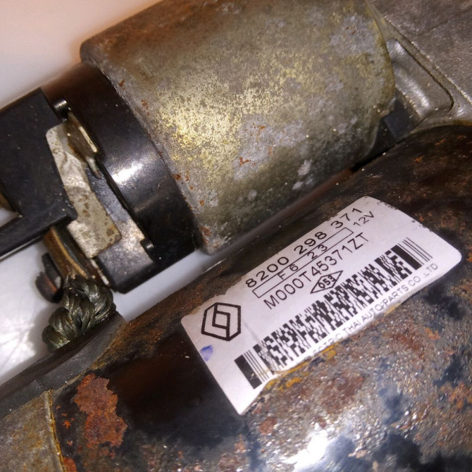 Démarreur occasion RENAULT CLIO III Phase 1 09-2005->03-2009 1.4i 16v 100ch 8200584847 4