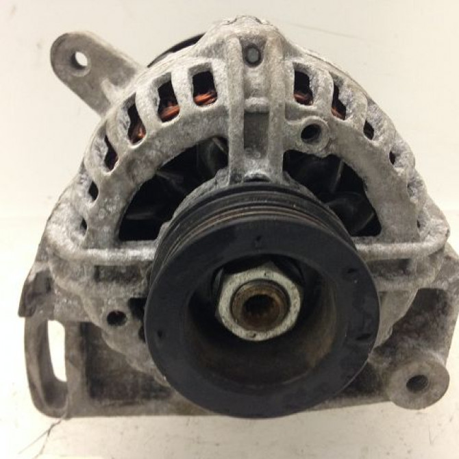 Alternateur occasion RENAULT TWINGO II Phase 1 06-2007->11-2011 1.2i 16v 75ch 8200660037 1