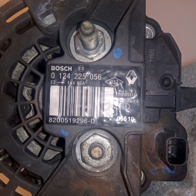 Alternateur occasion RENAULT TWINGO II Phase 1 06-2007->11-2011 1.2i 16v 75ch 8200660037 6