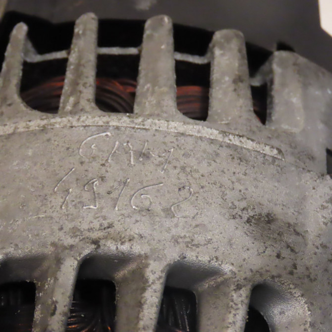 Alternateur occasion PEUGEOT 9826573480 3