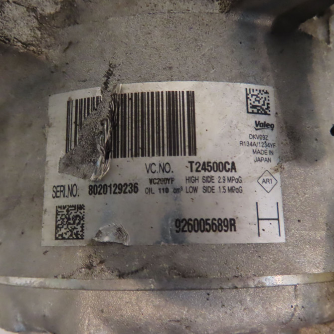 Compresseur air conditionne occasion DACIA DUSTER 926005214R 2