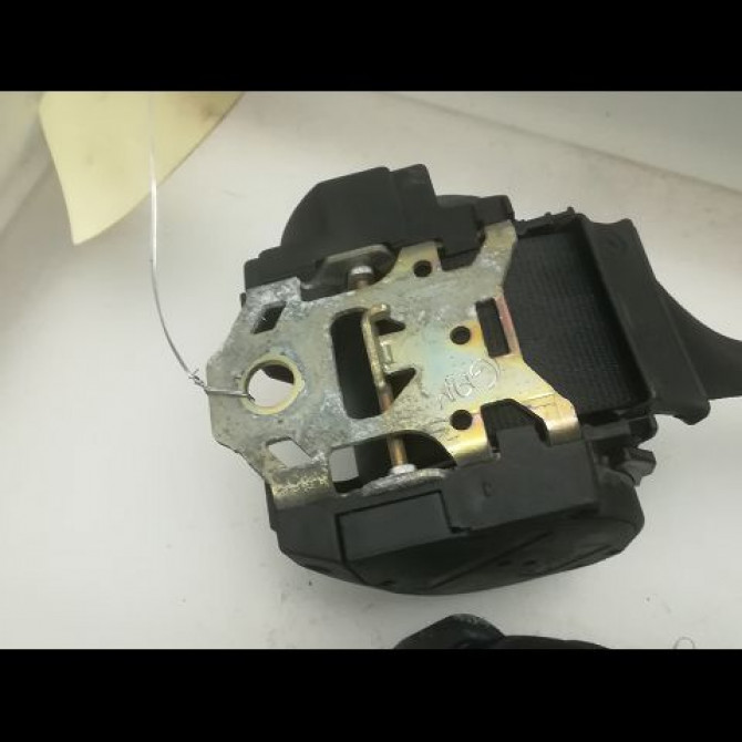 Ceinture arrière gauche occasion VOLKSWAGEN POLO IV Phase 1 01-2002->05-2005 1.2 12v 65ch 3