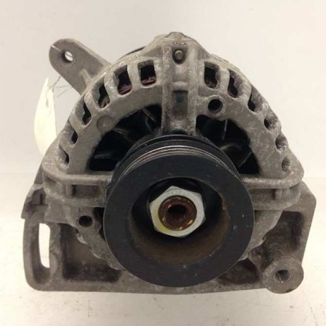 Alternateur occasion RENAULT TWINGO II Phase 1 06-2007->11-2011 1.2i 60ch 8200660037 1