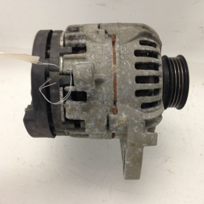 Alternateur occasion RENAULT TWINGO II Phase 1 06-2007->11-2011 1.2i 60ch 8200660037 4