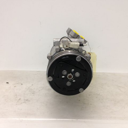 Compresseur air conditionne occasion RENAULT KANGOO I Phase 1 09-1997->06-2003 1.2i 16v 75ch 8200840770