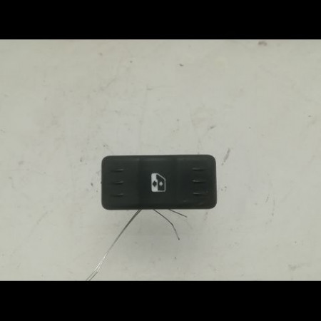 Commande lève-glace porte avant droite occasion DACIA LOGAN I Phase 2 07-2008->12-2012 1.5 DCI 70ch