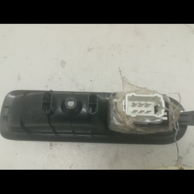 Commande leve-glace porte arrière droite occasion RENAULT MEGANE II Phase 2 01-2006->06-2009 1.5 DCI 105ch 2