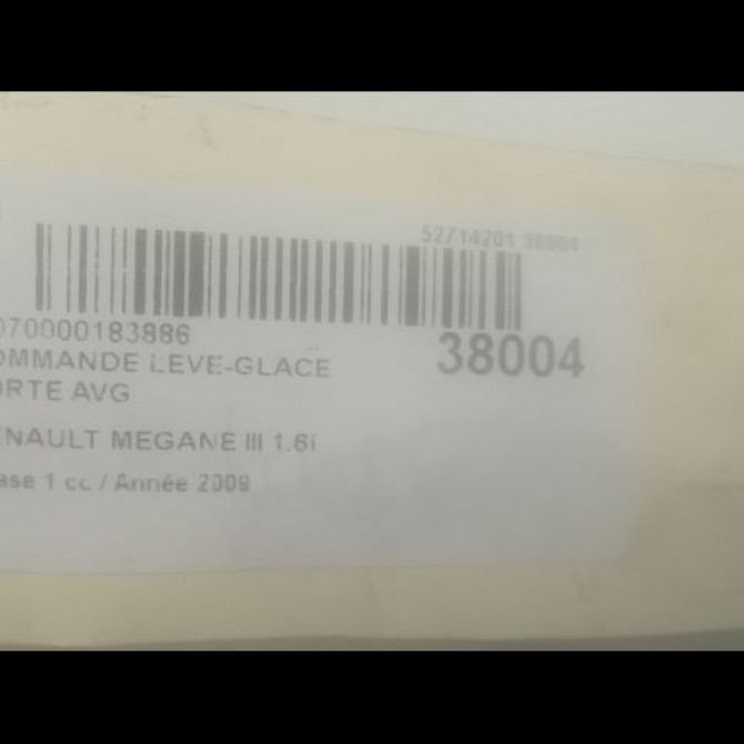 Commande lève-glace porte avant gauche occasion RENAULT MEGANE III Phase 1 11-2008->01-2012 1.6i 16v 110ch 3