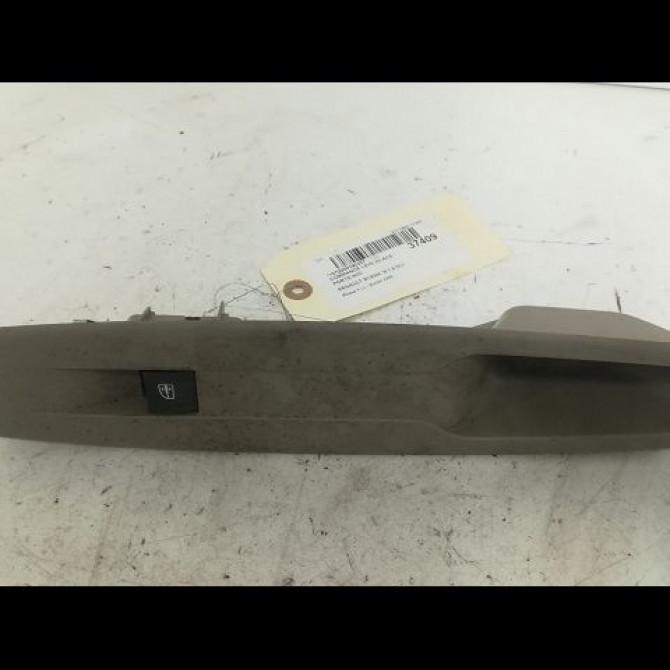 Commande lève-glace porte avant droite occasion RENAULT SCENIC III Phase 1 04-2009->11-2011 1.9 DCI 130ch 1