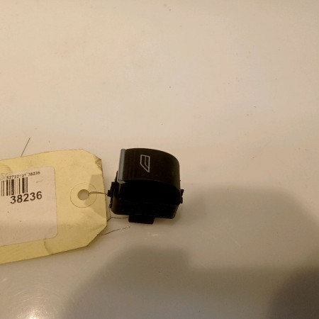 Commande leve-glace porte arrière gauche occasion FORD FOCUS III Phase 1 01-2011->04-2015 1.6 TDCI 115ch 1850432