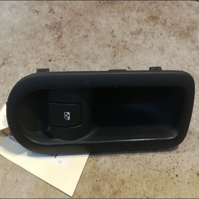 Commande leve-glace porte arrière droite occasion RENAULT MEGANE II Phase 2 01-2006->06-2009 1.5 DCI 105ch 1