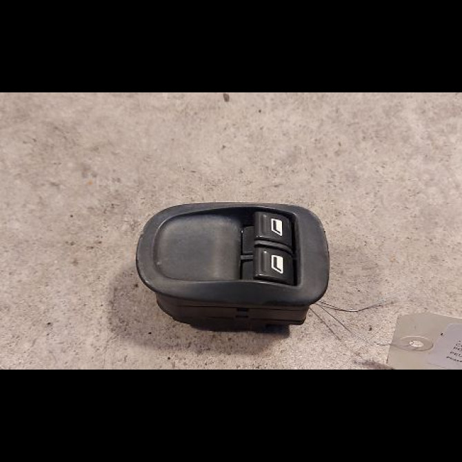 Commande lève-glace porte avant gauche occasion PEUGEOT 306 Phase 2 04-1997->03-2002 1.9 D 6552WJ 1