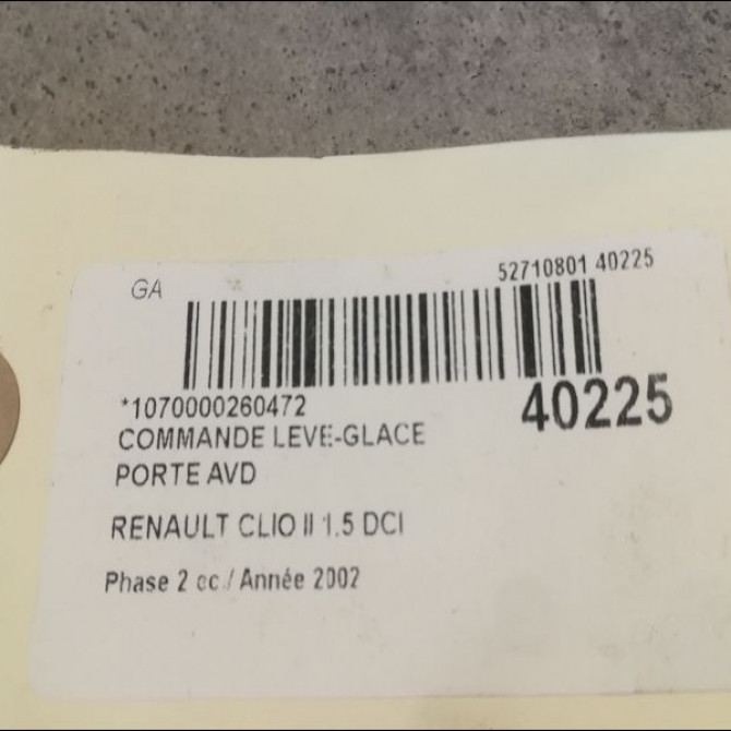 Commande lève-glace porte avant droite occasion RENAULT CLIO II Phase 2 06-2001->07-2006 1.5 DCI 55ch 8200060046 2