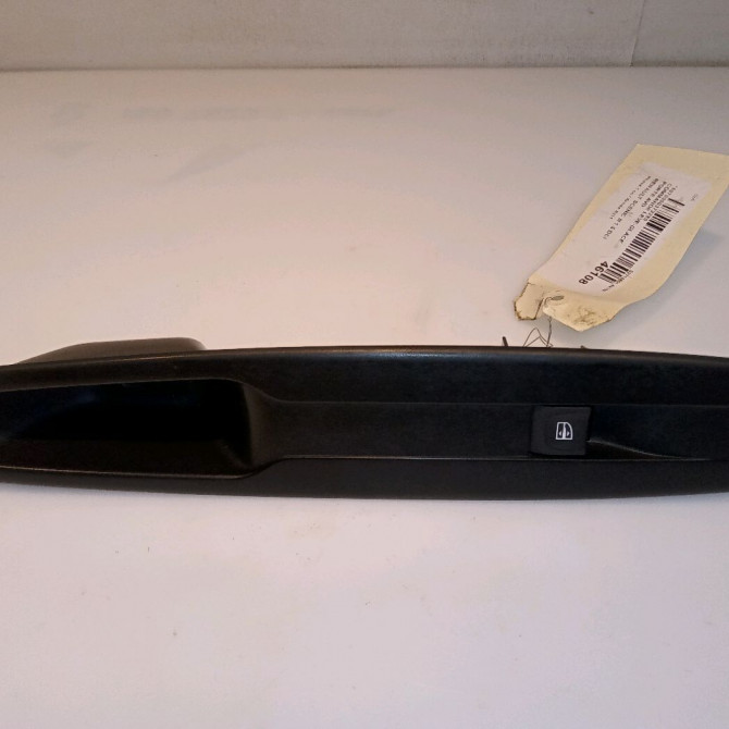 Commande lève-glace porte avant droite occasion RENAULT SCENIC III Phase 1 04-2009->11-2011 1.5 DCI 110ch 1