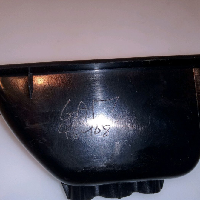 Commande lève-glace porte avant droite occasion RENAULT SCENIC III Phase 1 04-2009->11-2011 1.5 DCI 110ch 4