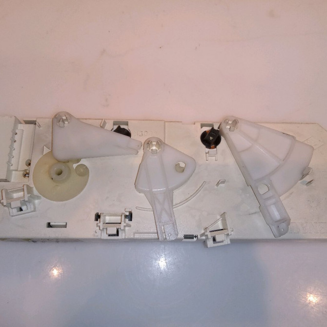 Commande de chauffage occasion RENAULT TWINGO I Phase 3 08-2000->06-2007 1.2i 16v 7701049963 2