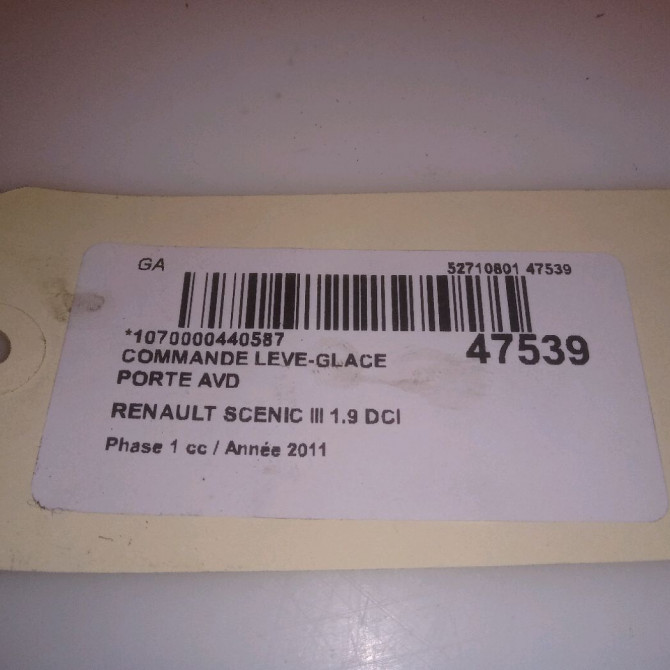 Commande lève-glace porte avant droite occasion RENAULT SCENIC III Phase 1 04-2009->11-2011 1.9 DCI 130ch 4