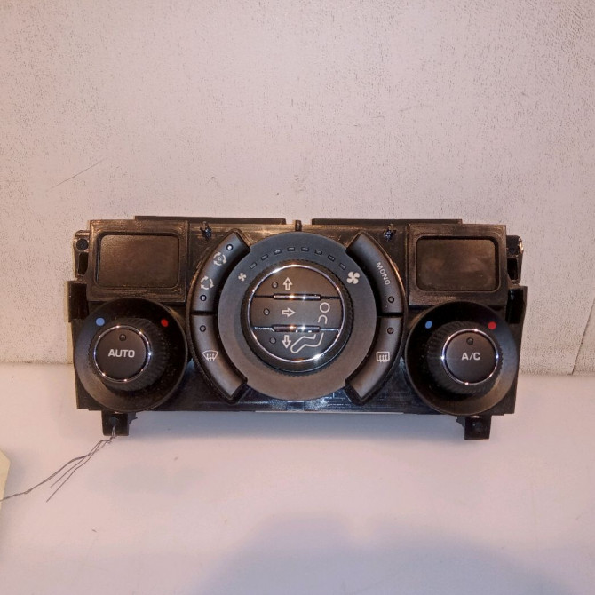 Commande de chauffage occasion PEUGEOT 3008 I Phase 1 04-2009->12-2013 1.6 HDI 112ch 6452Y3 1