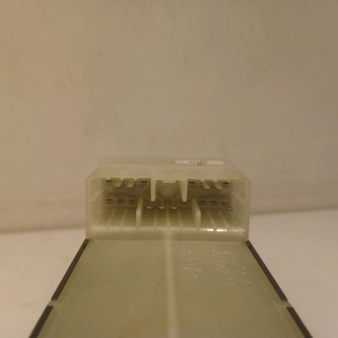 Commande lève-glace porte avant gauche occasion SUZUKI GRAND VITARA II Phase 1 09-2005->09-2009 1.6 VVT 106ch 3799062J10 3