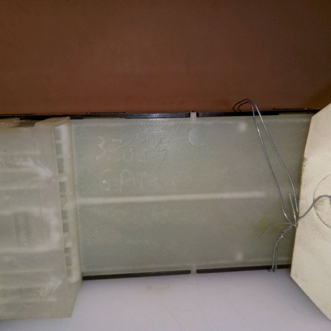 Commande lève-glace porte avant gauche occasion SUZUKI GRAND VITARA II Phase 1 09-2005->09-2009 1.6 VVT 106ch 3799062J10 4