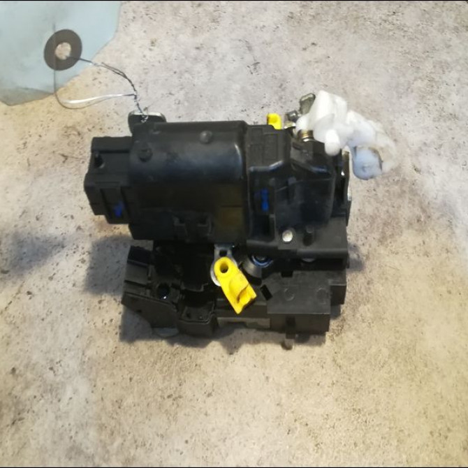 Serrure porte arg occasion DACIA LODGY Phase 1 01-2012->... 1.5 DCI 90ch 825032860R 2