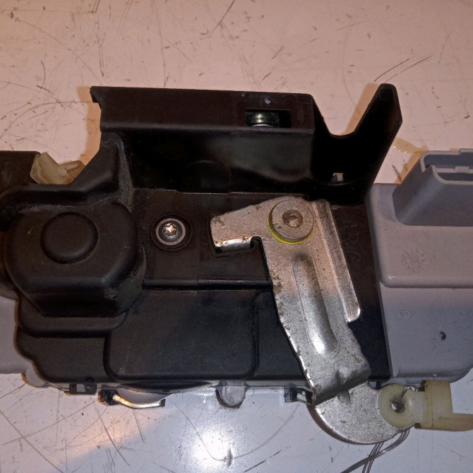 Serrure porte arg occasion CITROEN XSARA PICASSO Phase 2 02-2004->12-2010 1.6 HDI 110ch 913778 2