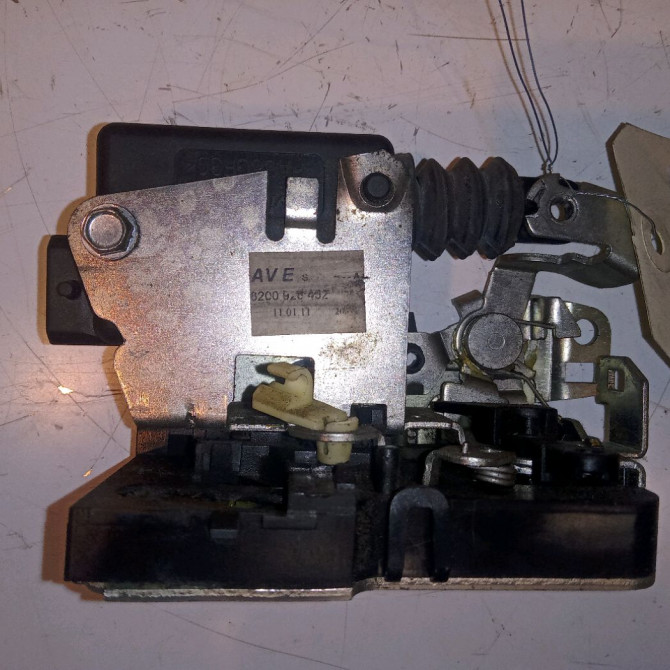 Serrure porte avg occasion DACIA LOGAN I Phase 2 MVC 10-2008->01-2013 8200928453 2