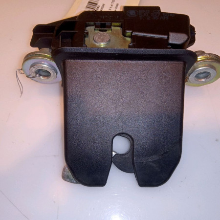 Serrure hayon occasion SKODA FABIA II Phase 1 05-2007->03-2010 1.4 TDI 80ch 5J0827501D