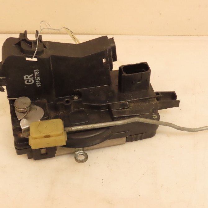 Serrure porte avg occasion OPEL VECTRA III Phase 1 06-2002->10-2005 2.2 DTI 16v 125ch 13210767 1