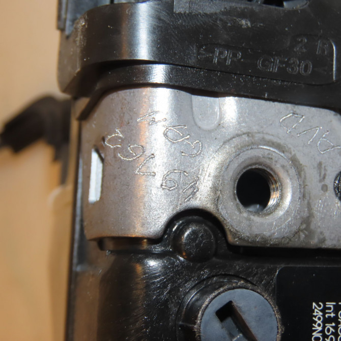 Serrure porte avd occasion PEUGEOT 9844442480 2