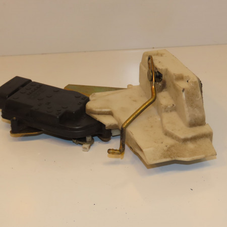 Serrure porte ard occasion SUZUKI IGNIS II Phase 1 09-2003->09-2009 1.5i 100ch 8230186G00