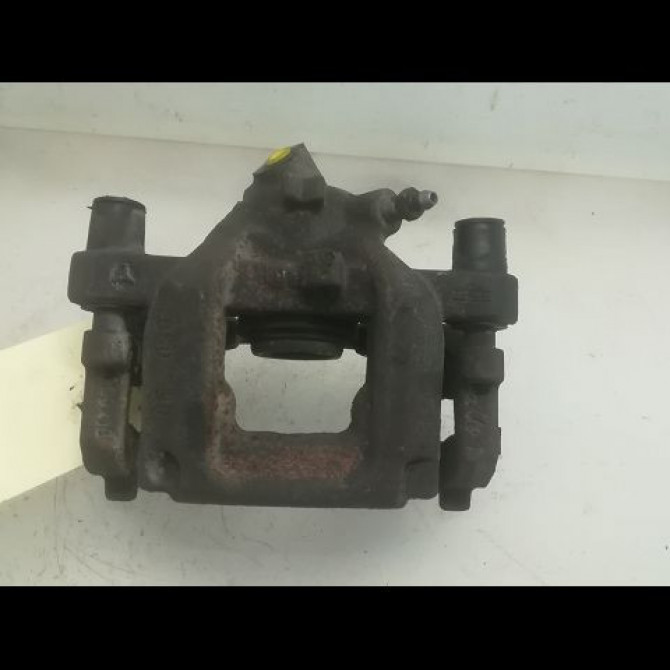 Etrier de frein arrière droit occasion MERCEDES CLASSE C IV phase 1 02-2014->... C220 170ch 2044231681 1