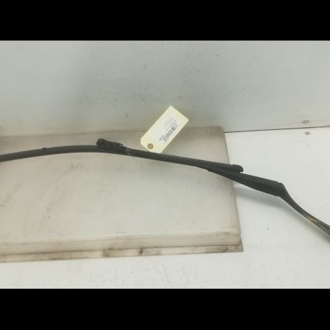 Bras essuie-glace avant gauche occasion MERCEDES CLASSE C IV phase 1 02-2014->... C220 170ch 2048200144 1