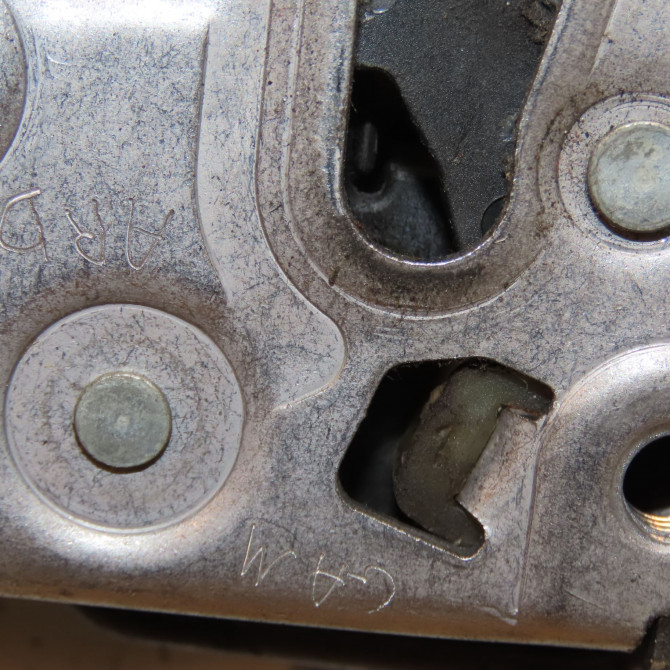 Serrure porte ard occasion PEUGEOT 5008 I Phase 1 11-2009->12-2013 1.6 HDI 112ch 9800624180 2