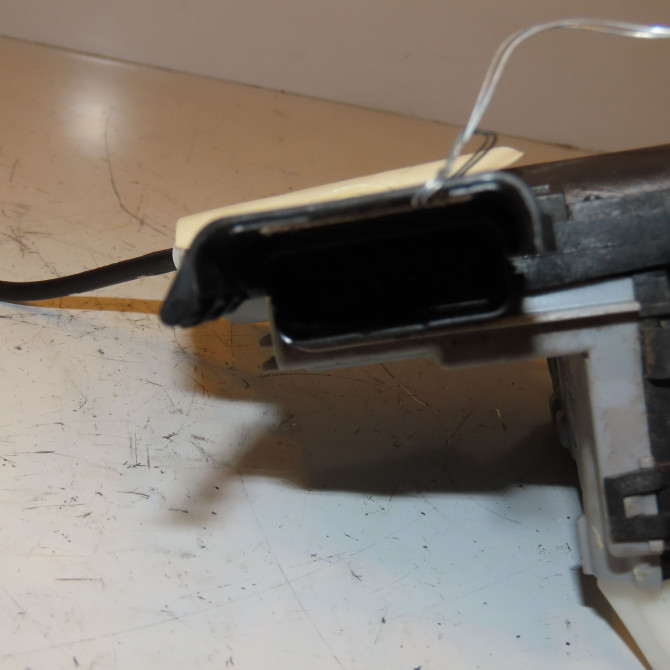 Serrure porte ard occasion PEUGEOT 5008 I phase 2 09-2013->... 2.0 HDI 150ch 9800624180 3