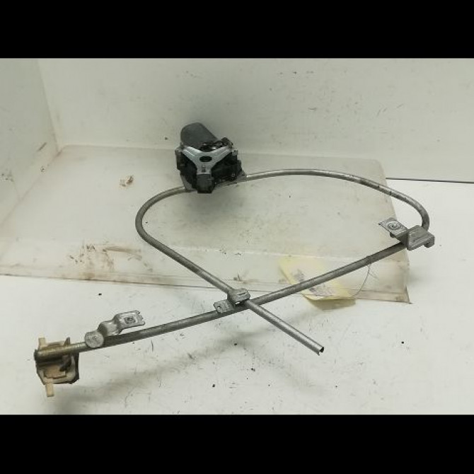 Mecanisme+moteur leve-glace avg occasion RENAULT CLIO I Phase 1 06-1990->03-1994 1.9 D 7700799475 1