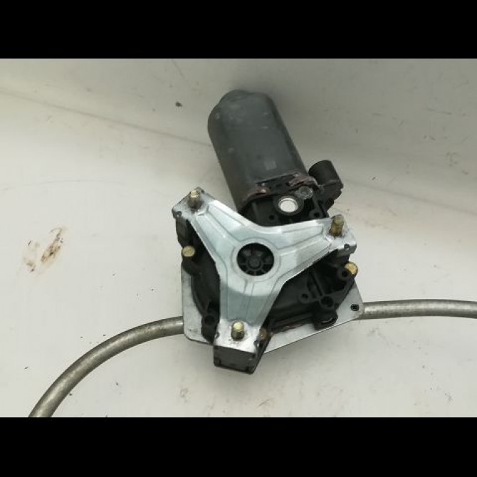 Mecanisme+moteur leve-glace avg occasion RENAULT CLIO I Phase 1 06-1990->03-1994 1.9 D 7700799475 2