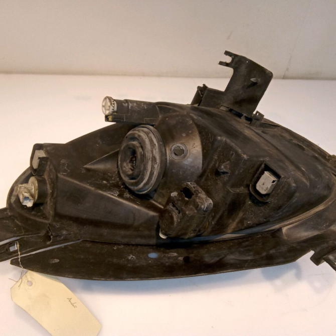 Phare droit occasion CITROEN XSARA PICASSO Phase 2 02-2004->12-2010 1.6 HDI 110ch 620637 2